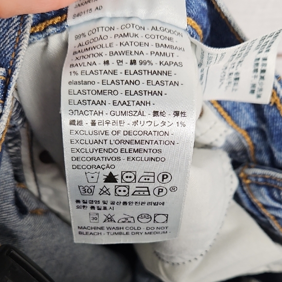 Levi's Distressed Wedgie Medium Wash Straight Fit Denim Jeans - Size 29 - Picture 15 of 15